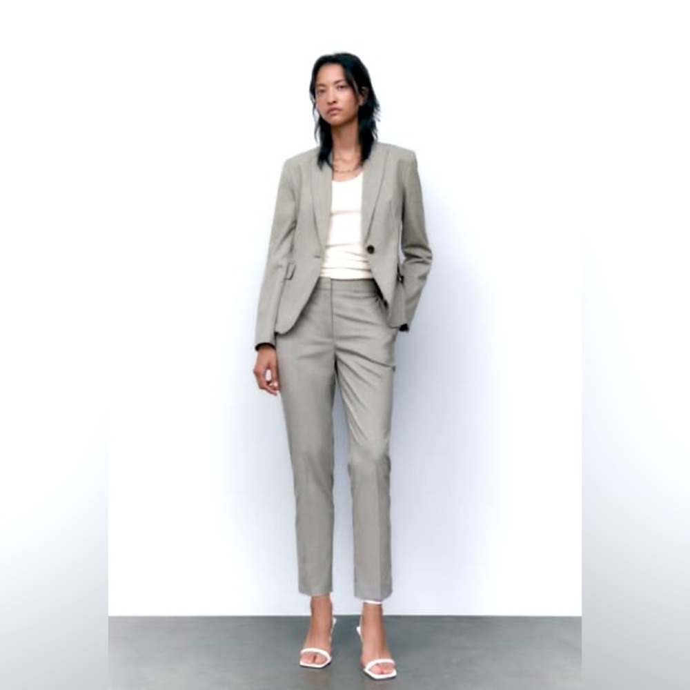 Zara Houndstooth Brazee